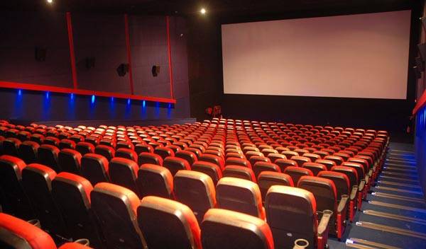 سالن سینما در پردیس سینمایی